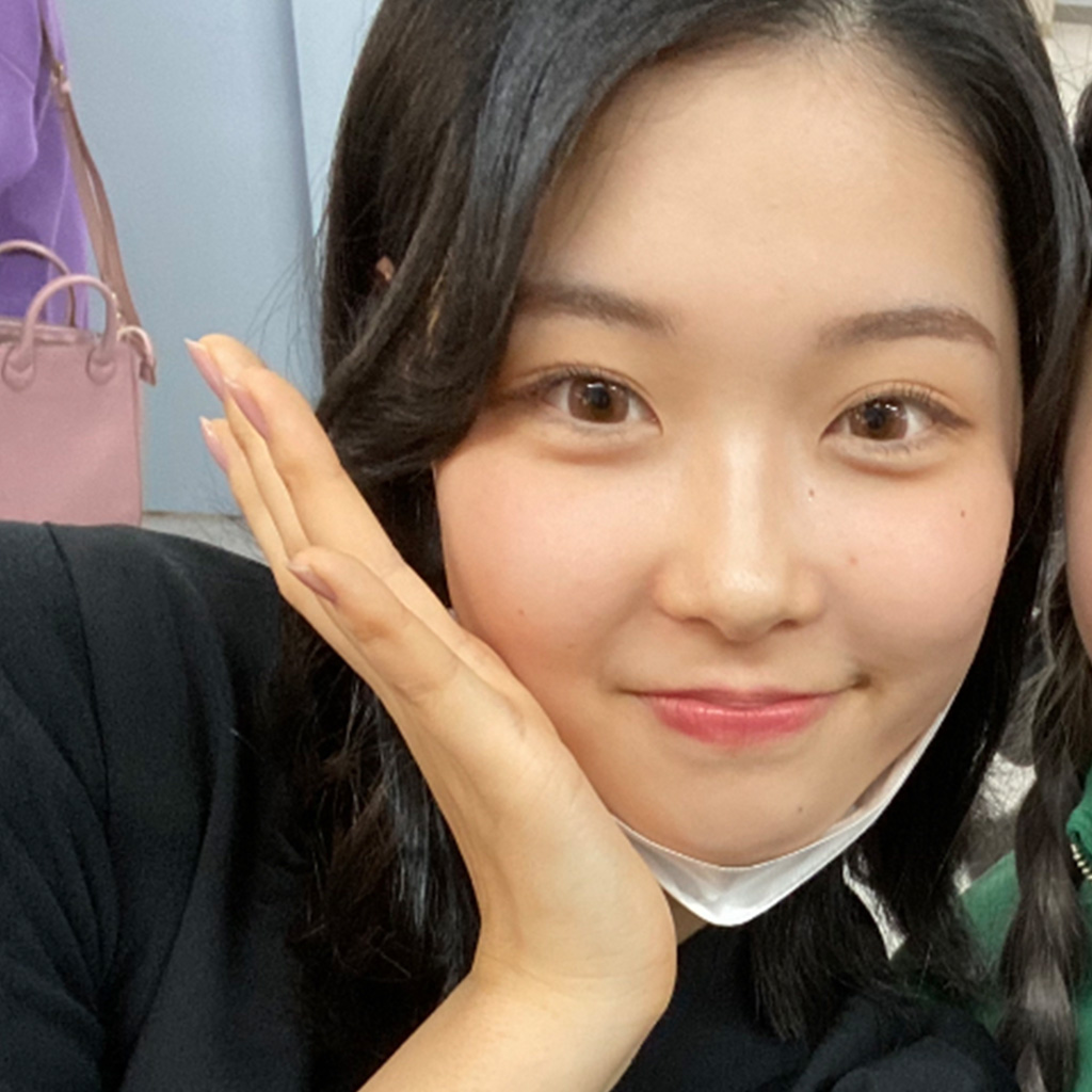 青柳 伽奈