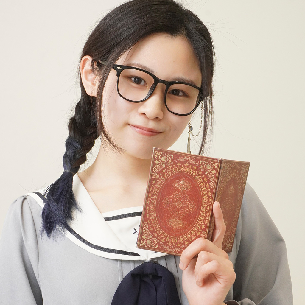 山下 眞唯子